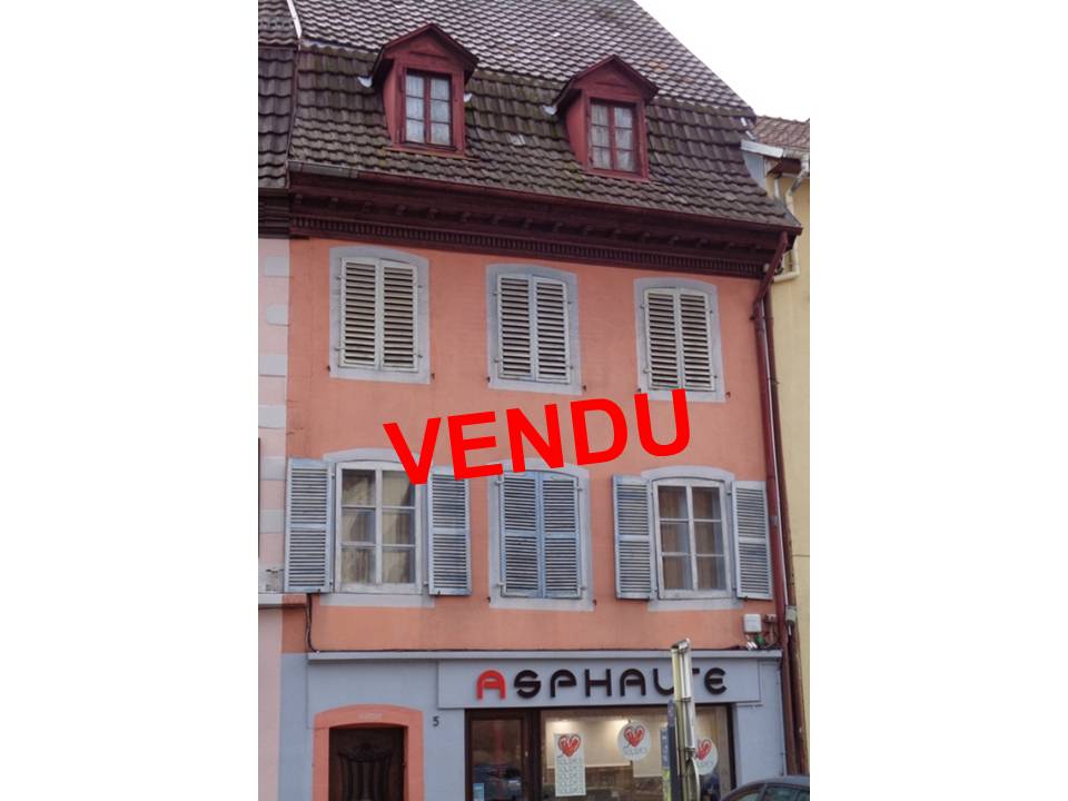Réf. : 1371 – Immeuble 200m² à réhabiliter – centre ville Masevaux